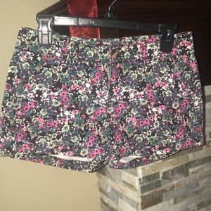 American Eagle floral shorts size 2